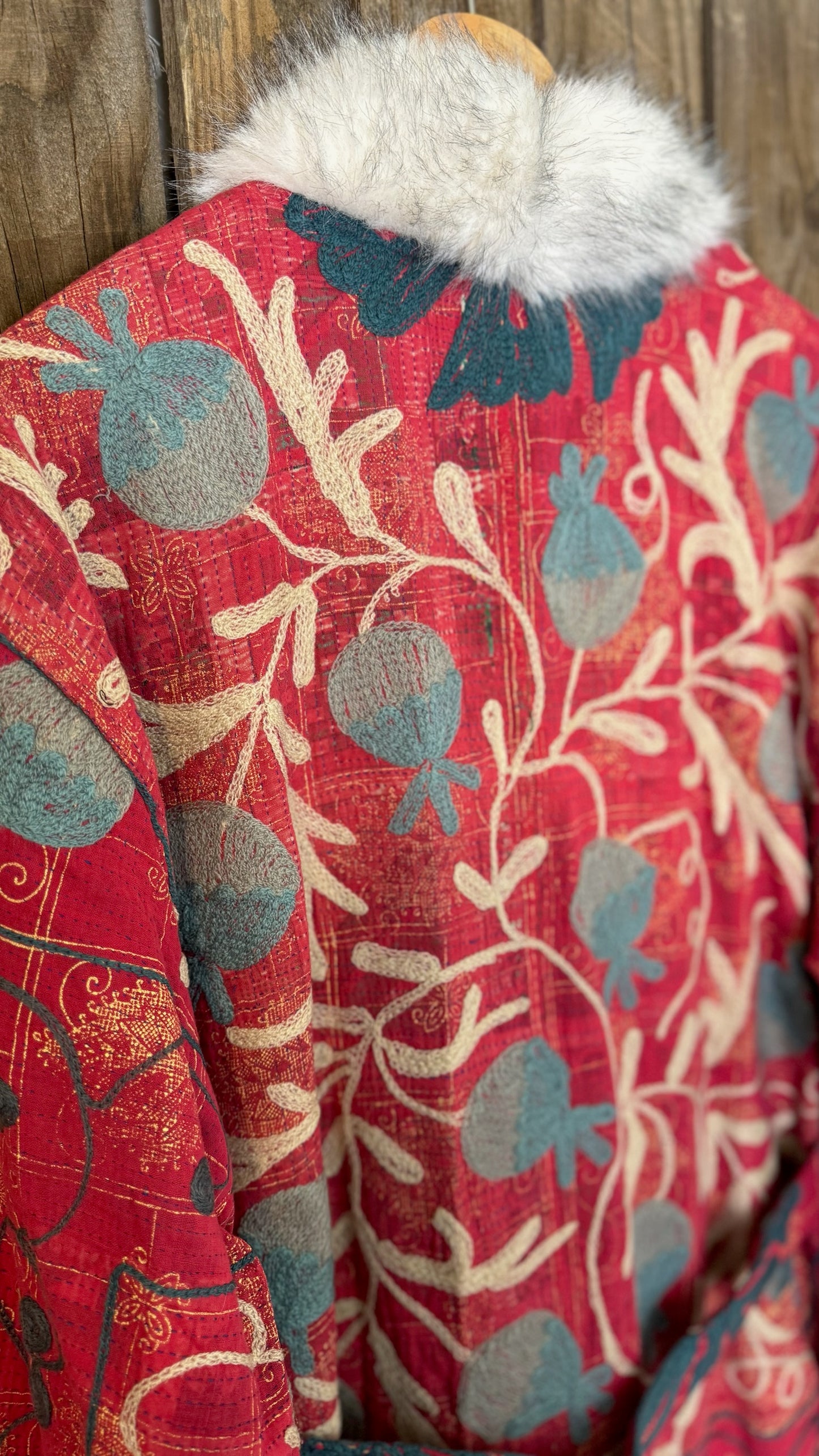 Canyon Bloom Coat 019 (Mid-Length)