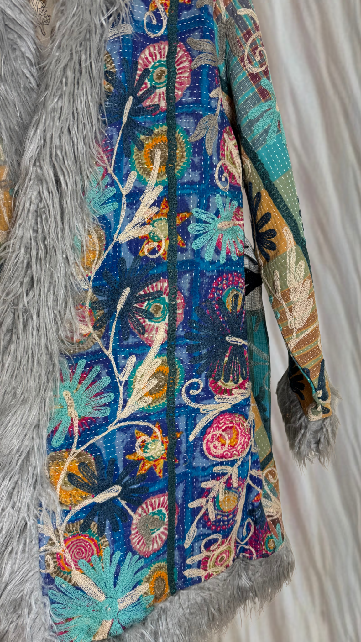 Canyon Bloom Coat 017 (Mid-Length)