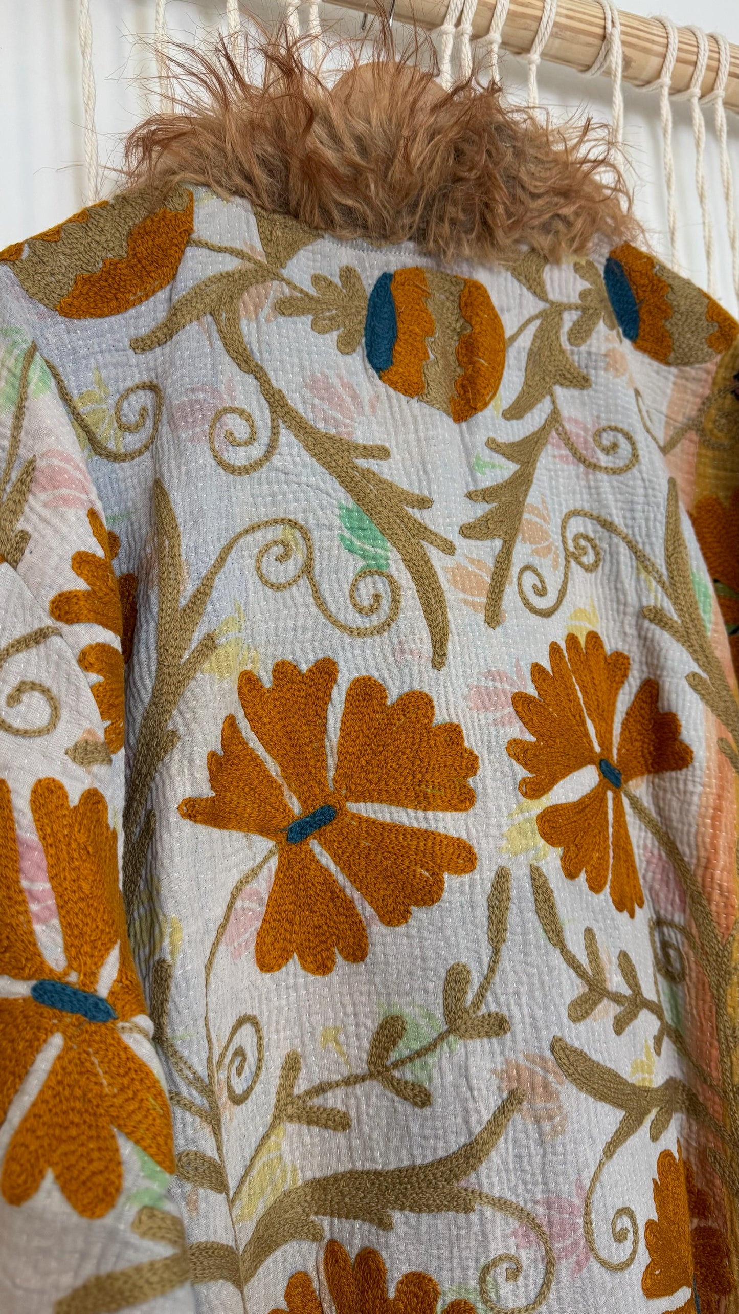 Canyon Bloom Coat 0004 (Mid-Length)