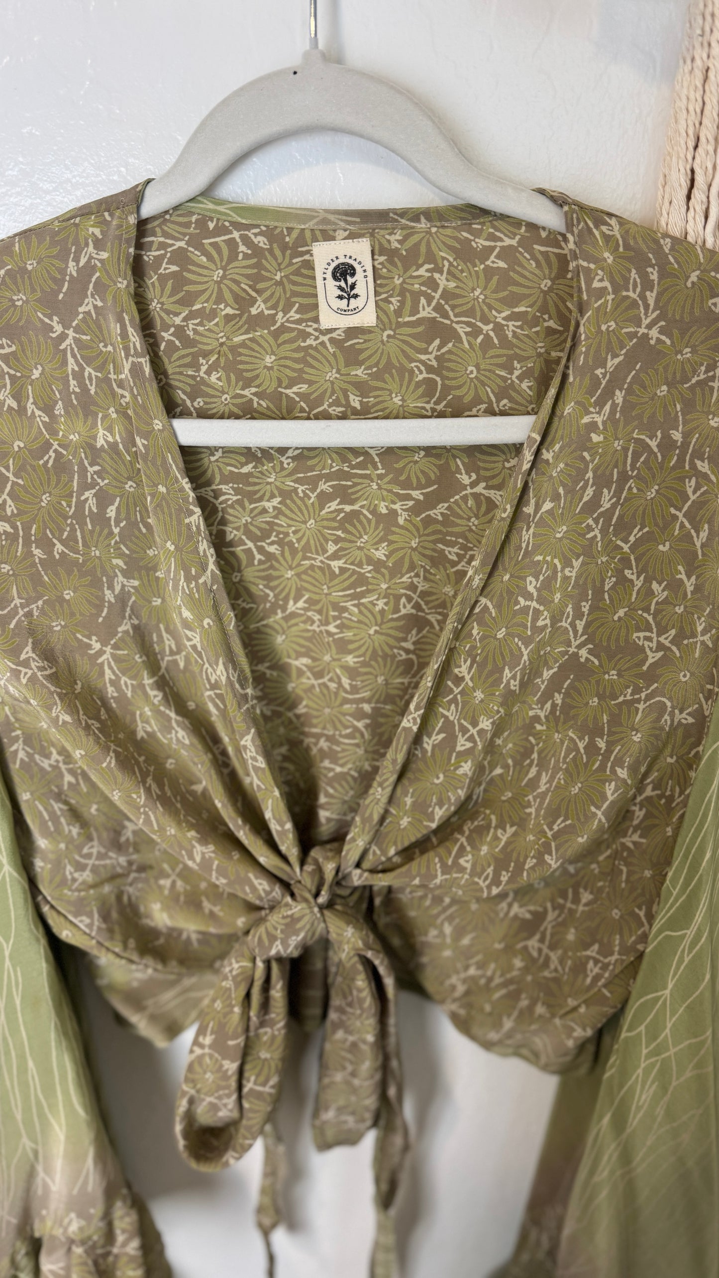 Bell Sleeve Silk Wrap Tie Top 017