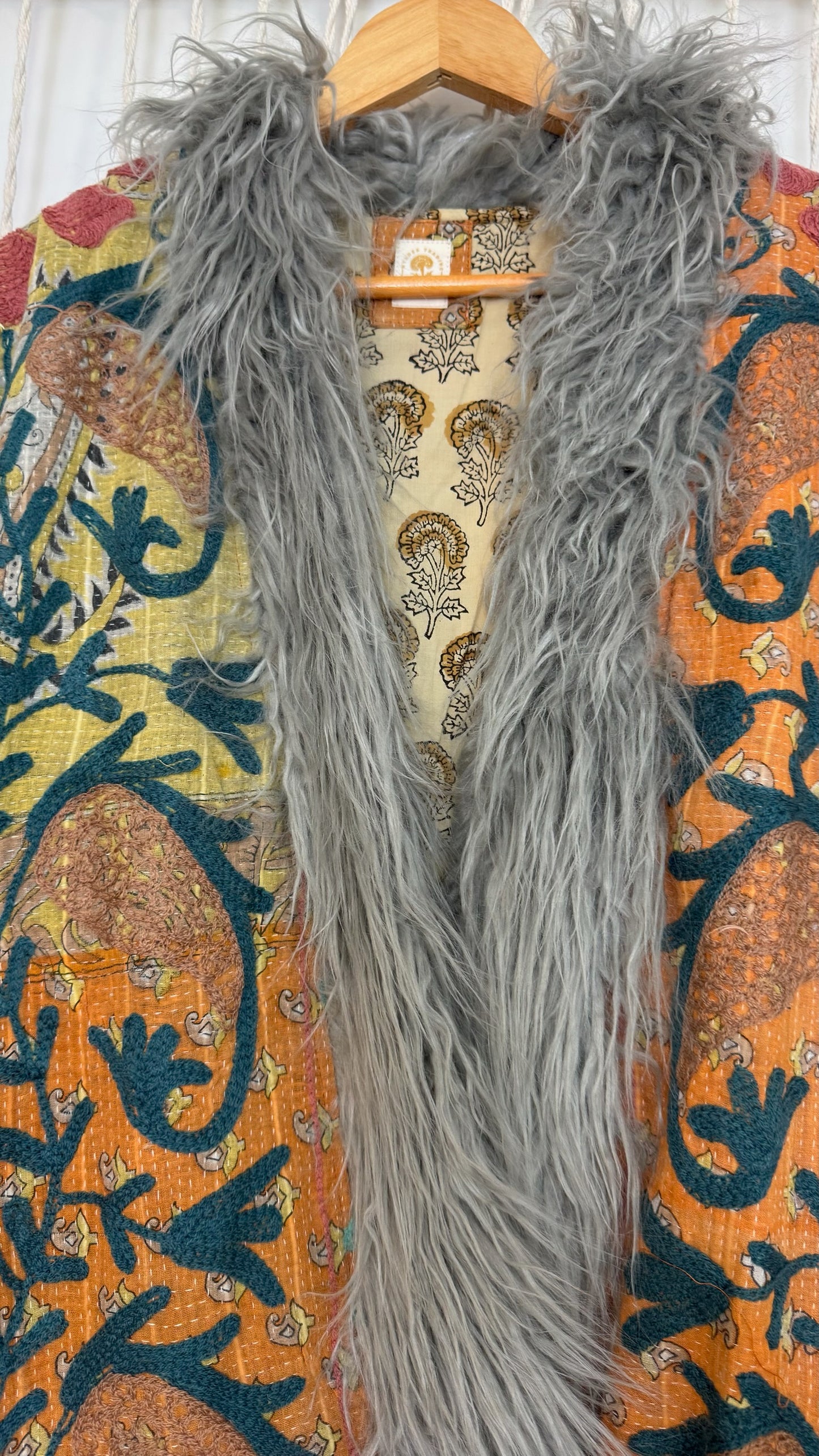 Canyon Bloom Coat 0002 (Long-Length)