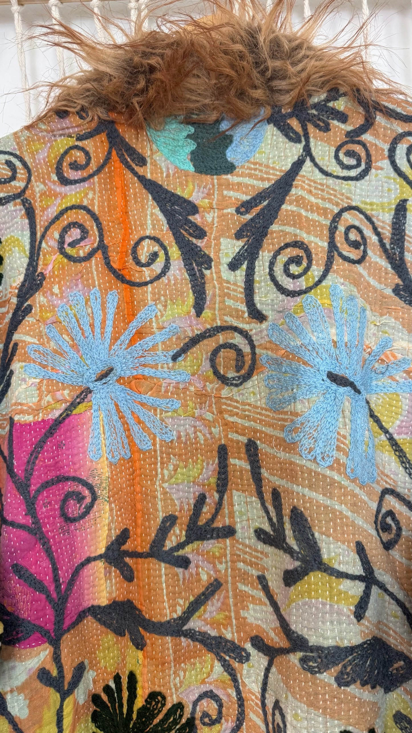 Canyon Bloom Coat 0005 (Mid-Length)