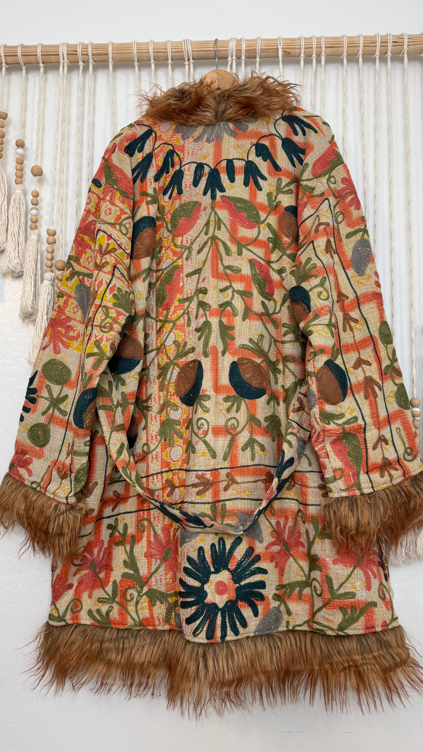 Canyon Bloom Coat 0006 (Mid-Length)