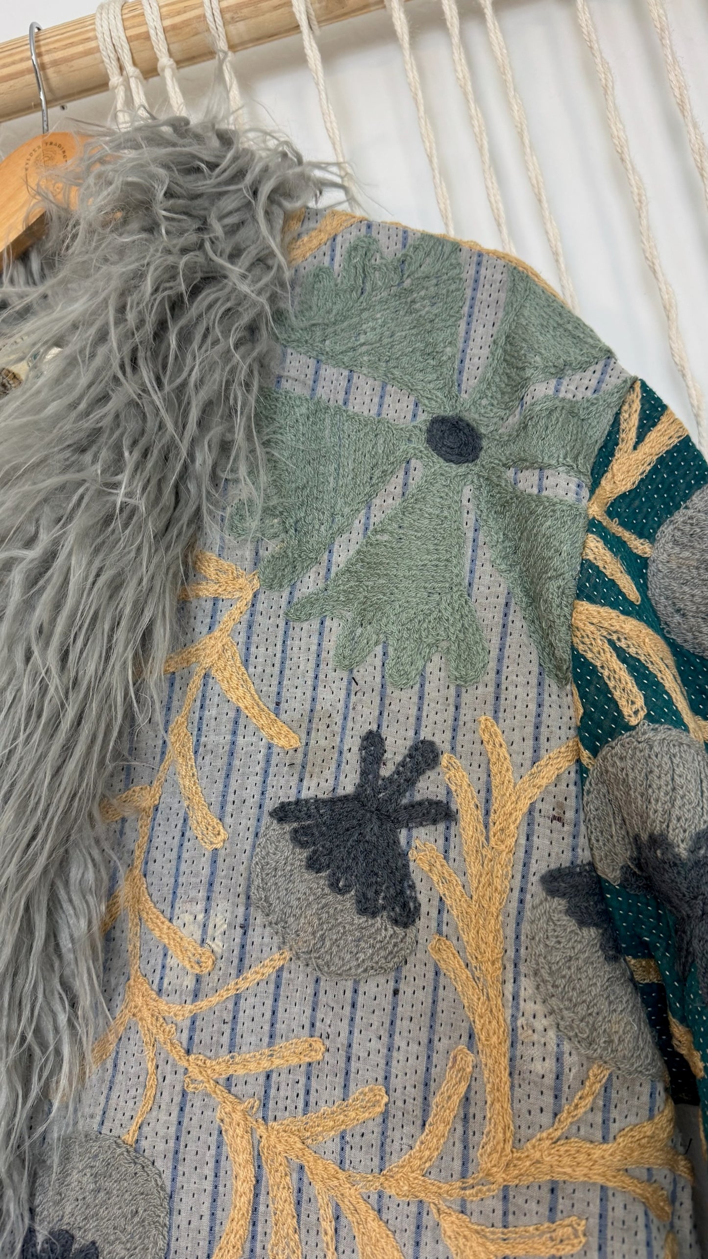 Canyon Bloom Coat 0016 (Mid-Length)