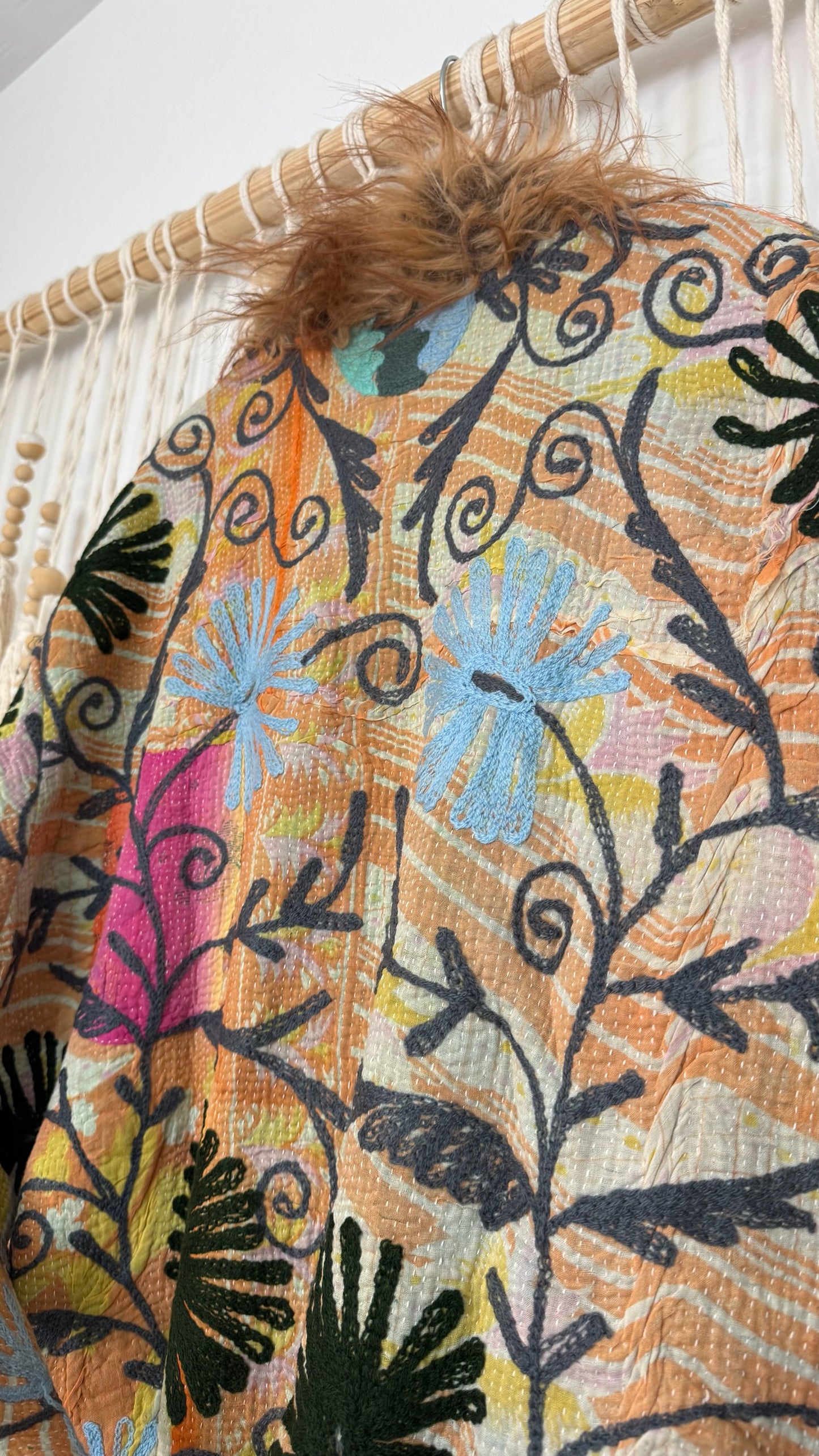 Canyon Bloom Coat 0005 (Mid-Length)