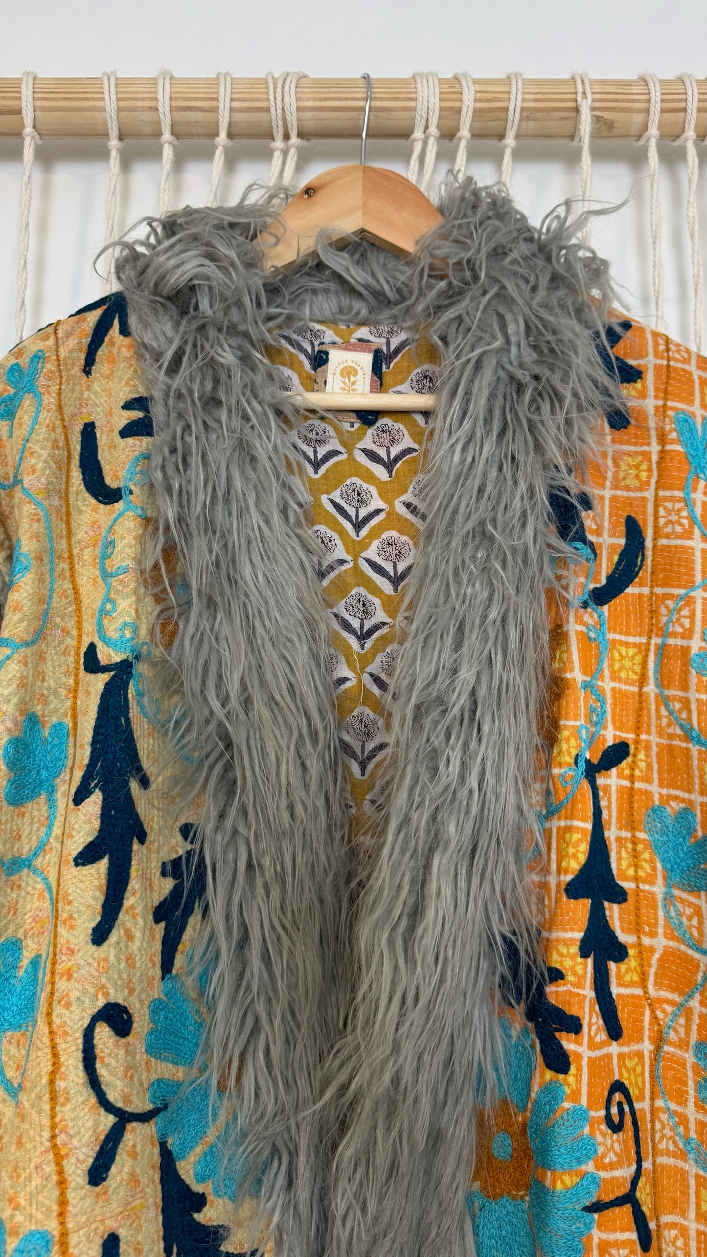 Canyon Bloom Coat 0004 (Short-Length)