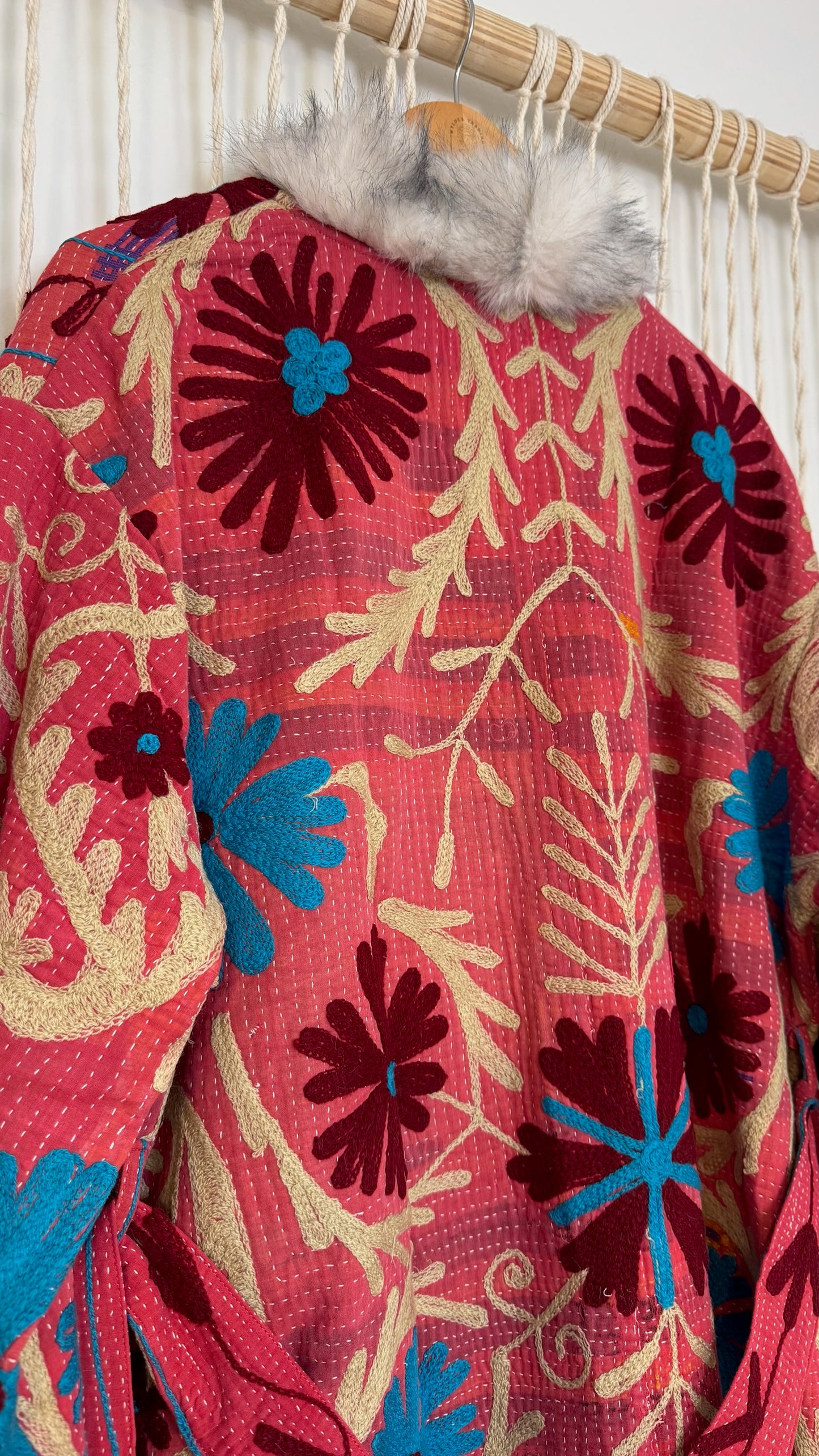 Canyon Bloom Coat 0003 (Mid-Length)