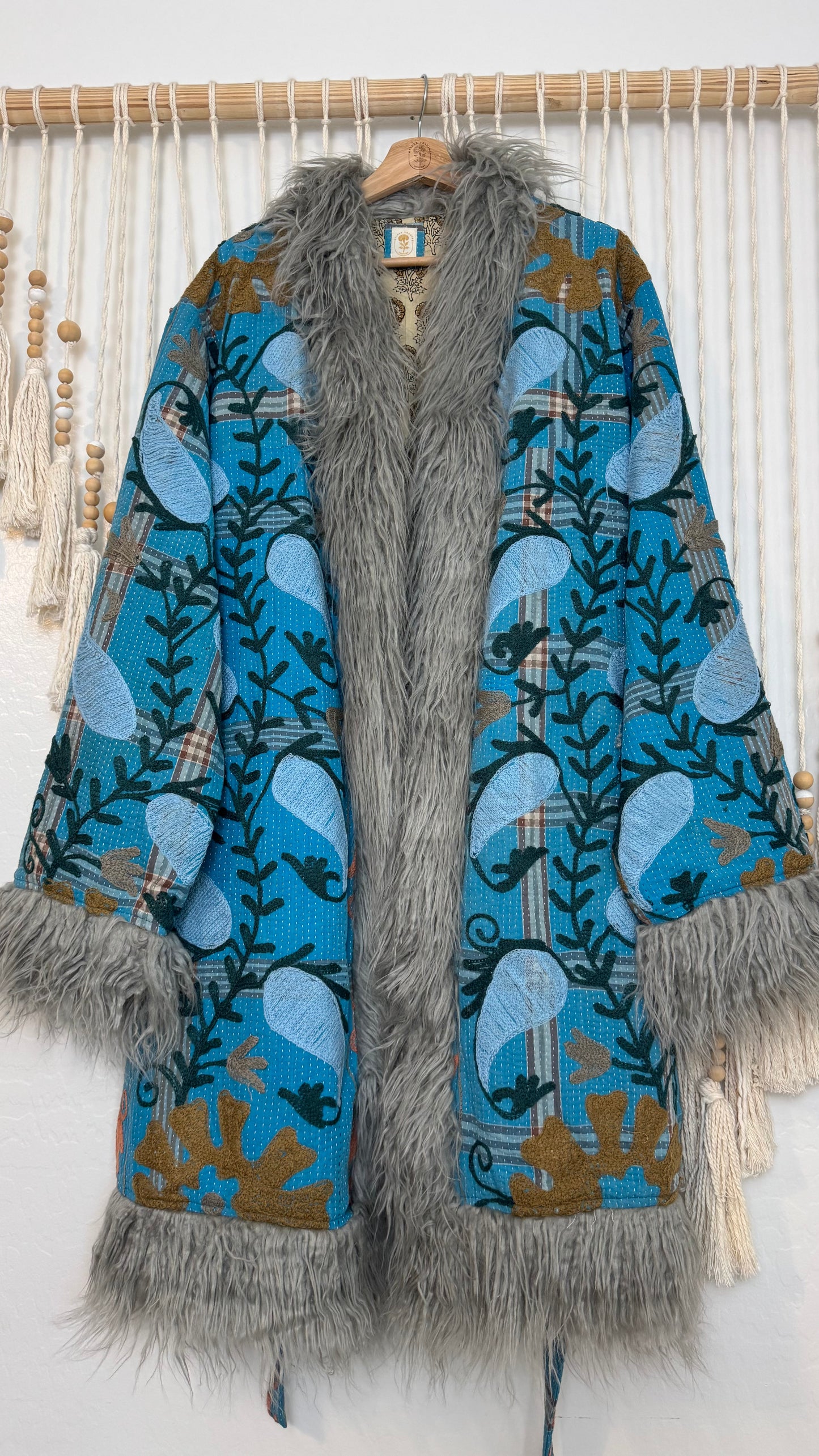 Canyon Bloom Coat 0017 (Mid-Length)