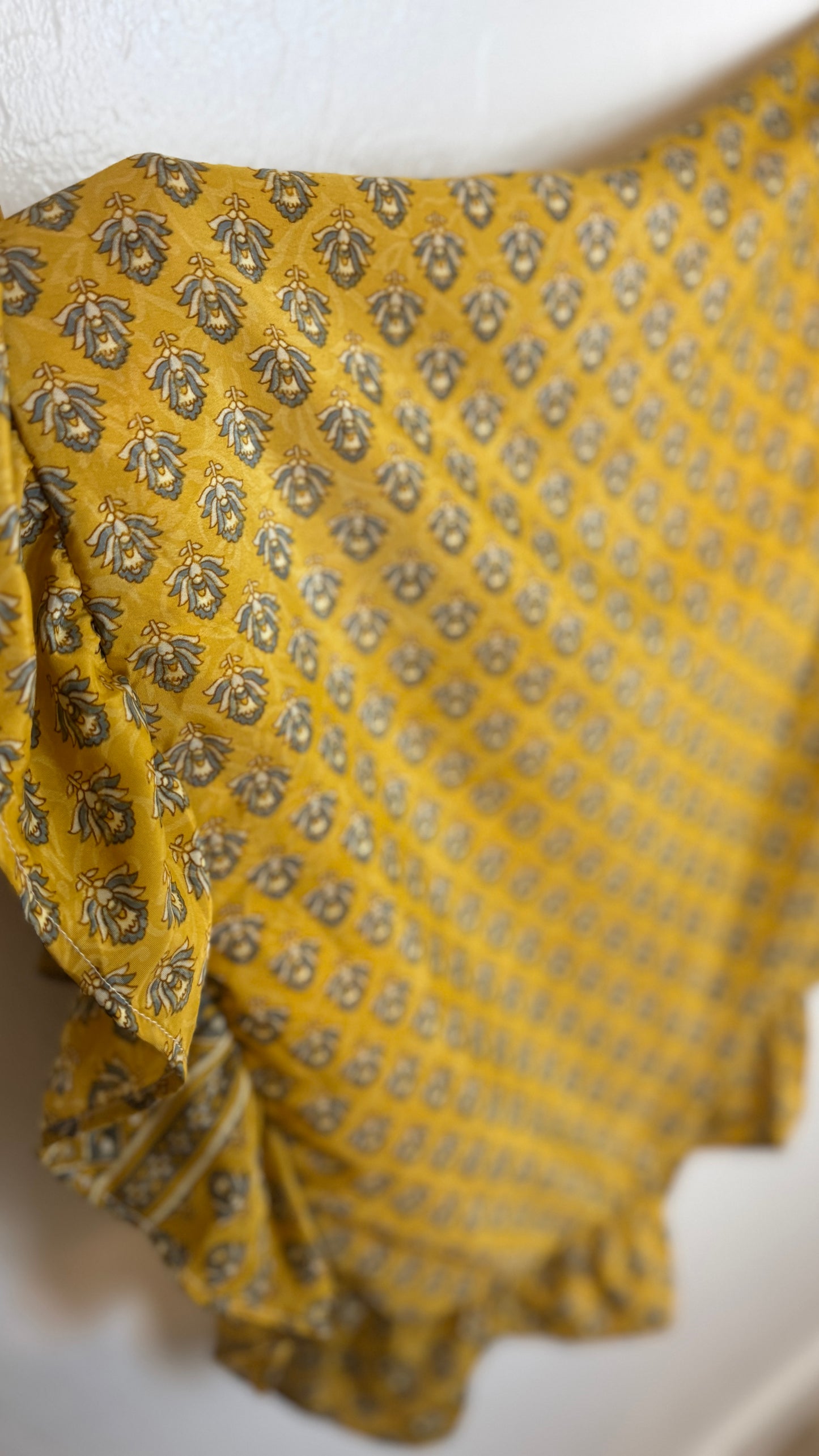 Bell Sleeve Silk Wrap Tie Top 014