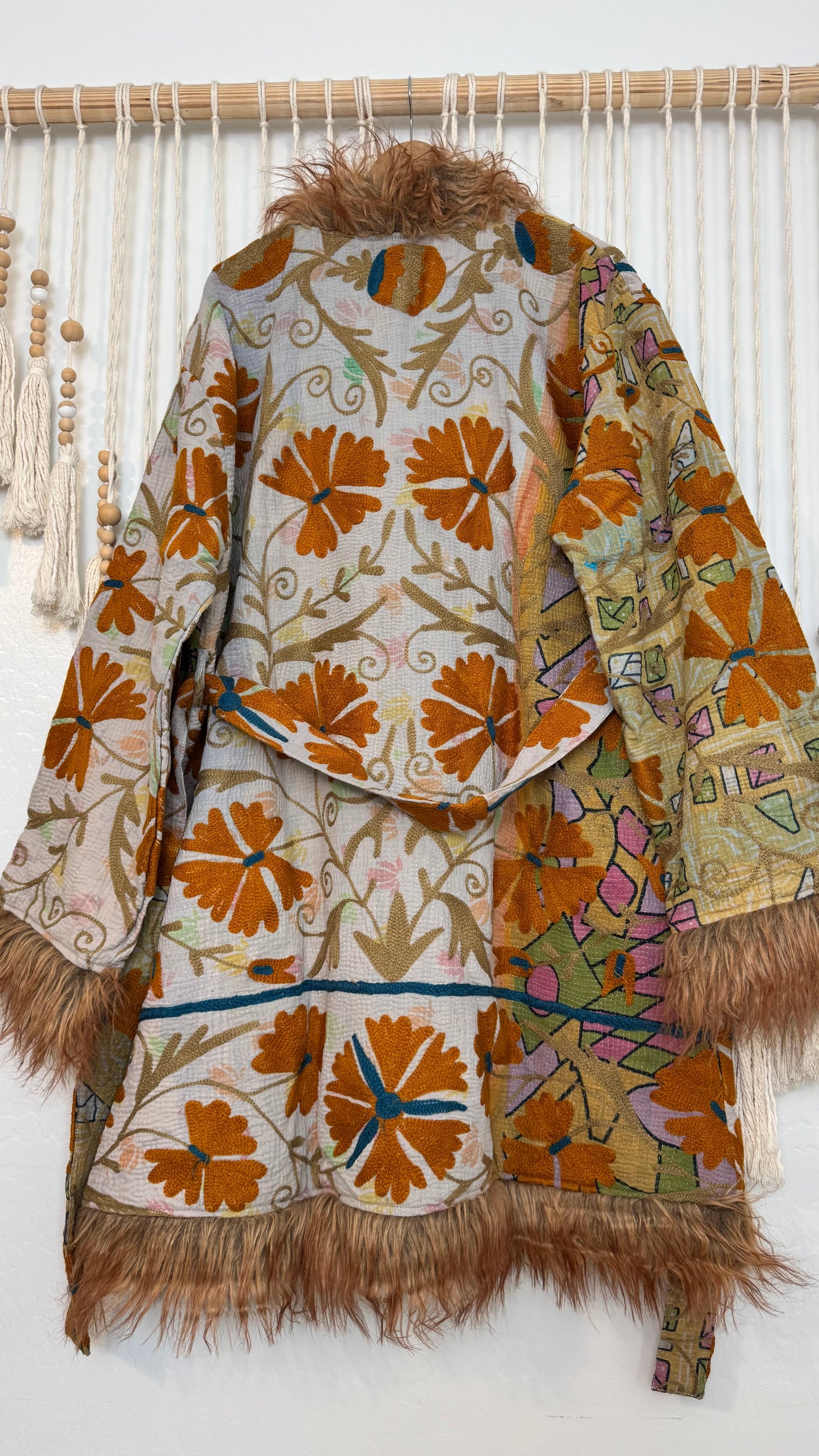 Canyon Bloom Coat 0004 (Mid-Length)