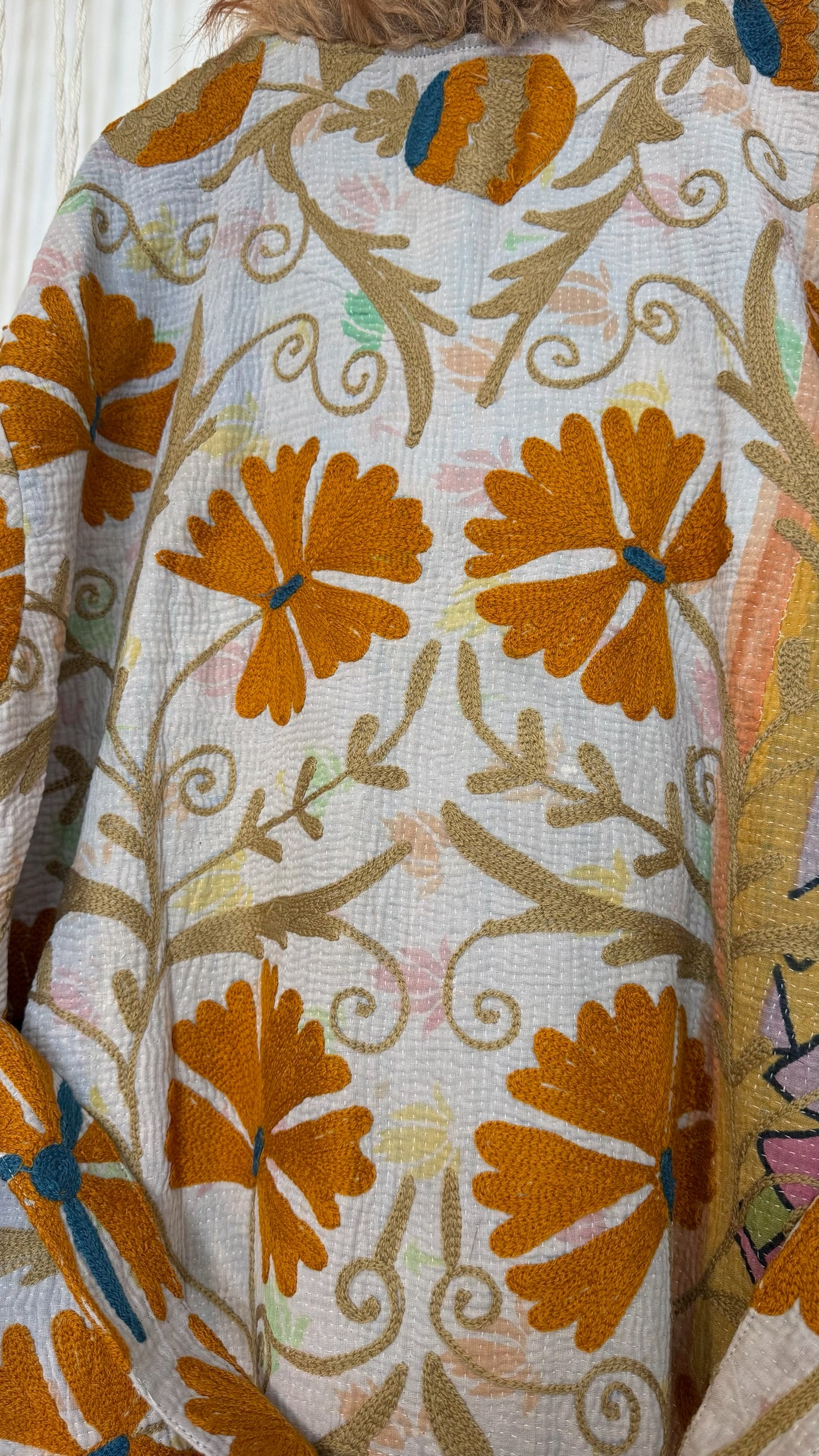 Canyon Bloom Coat 0004 (Mid-Length)