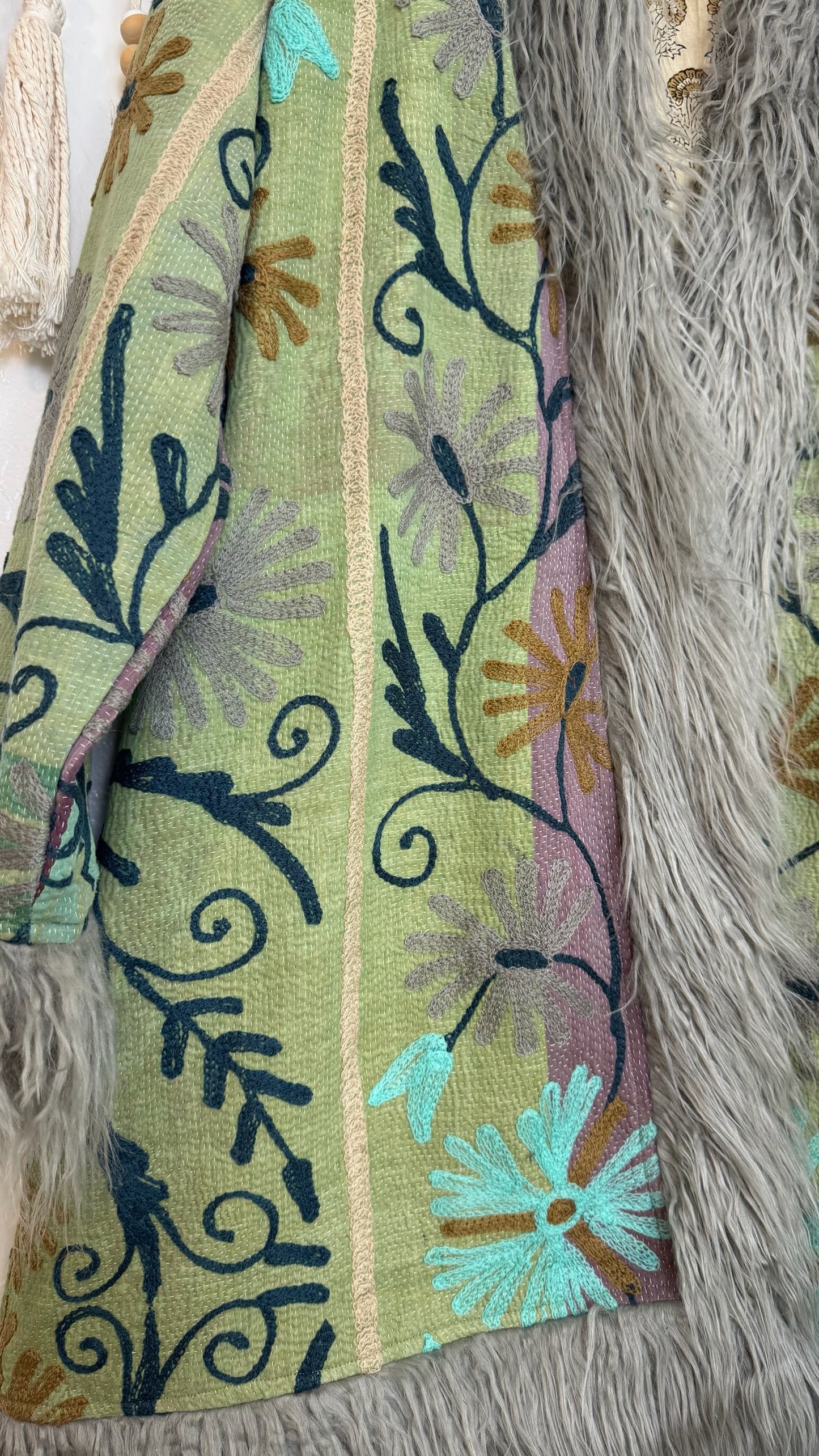 Canyon Bloom Coat 0011 (Mid-Length)