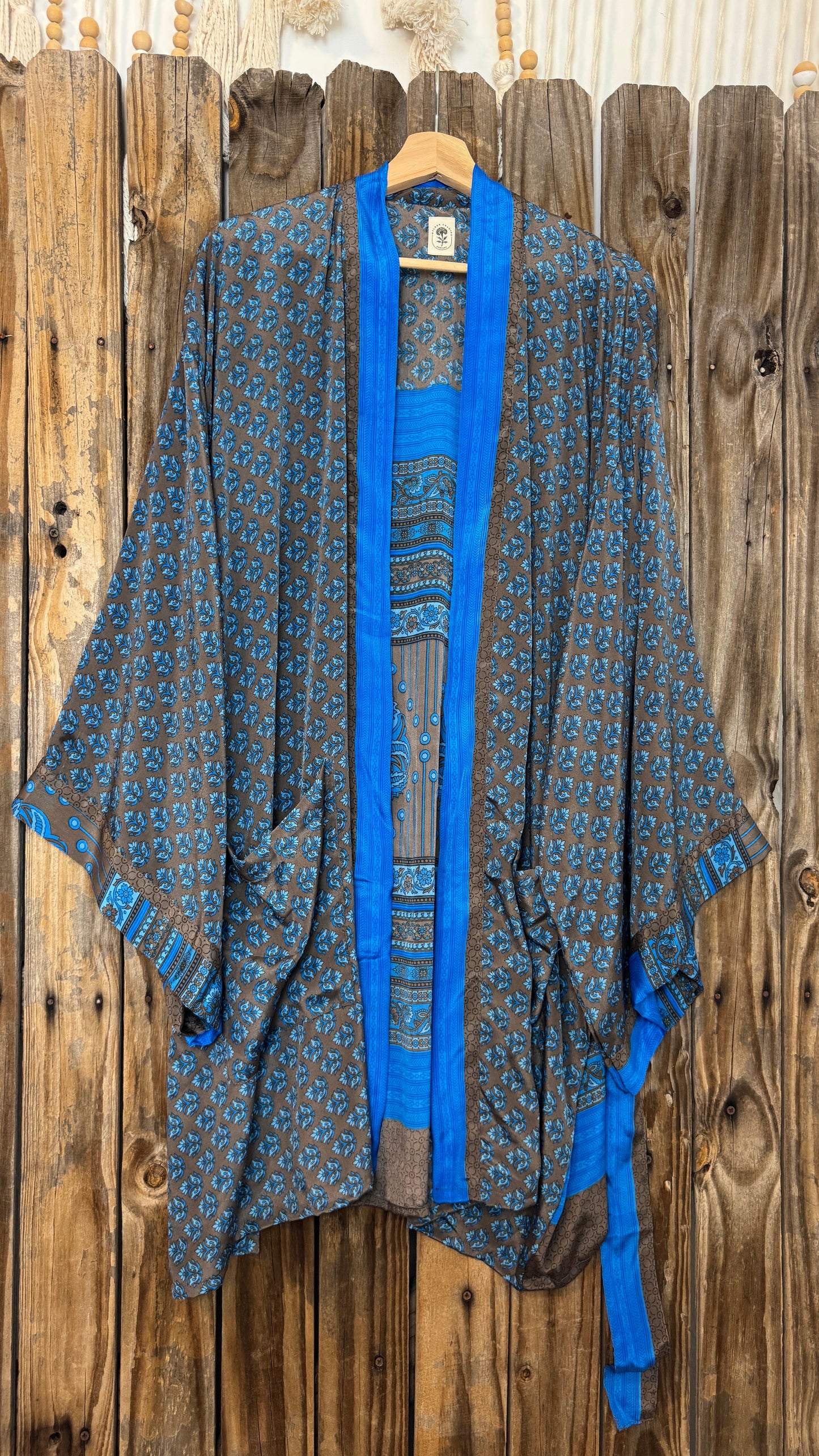 Creosote Sari Silk Kimono 015