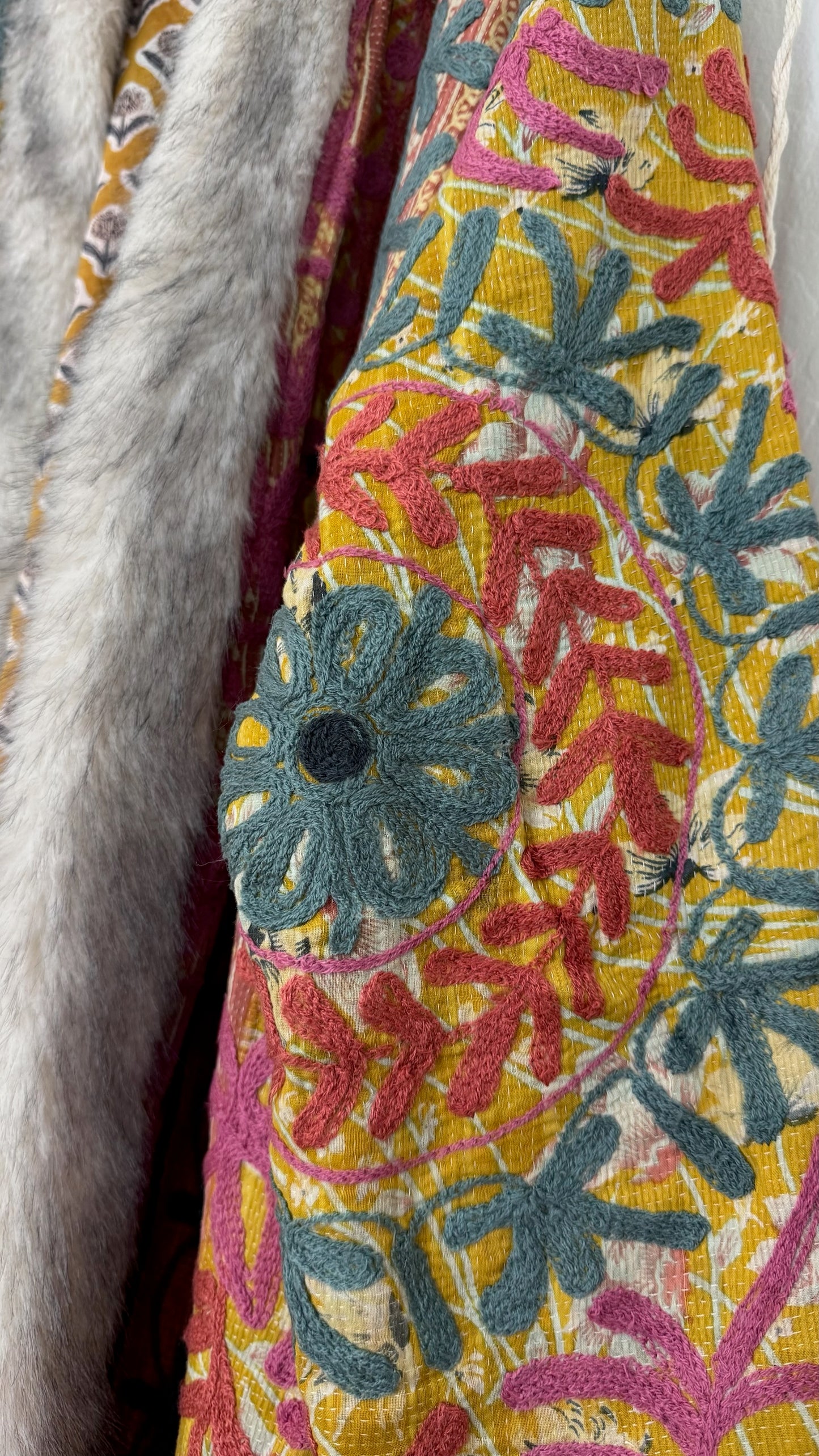 Canyon Bloom Coat 0007 (Mid-Length)