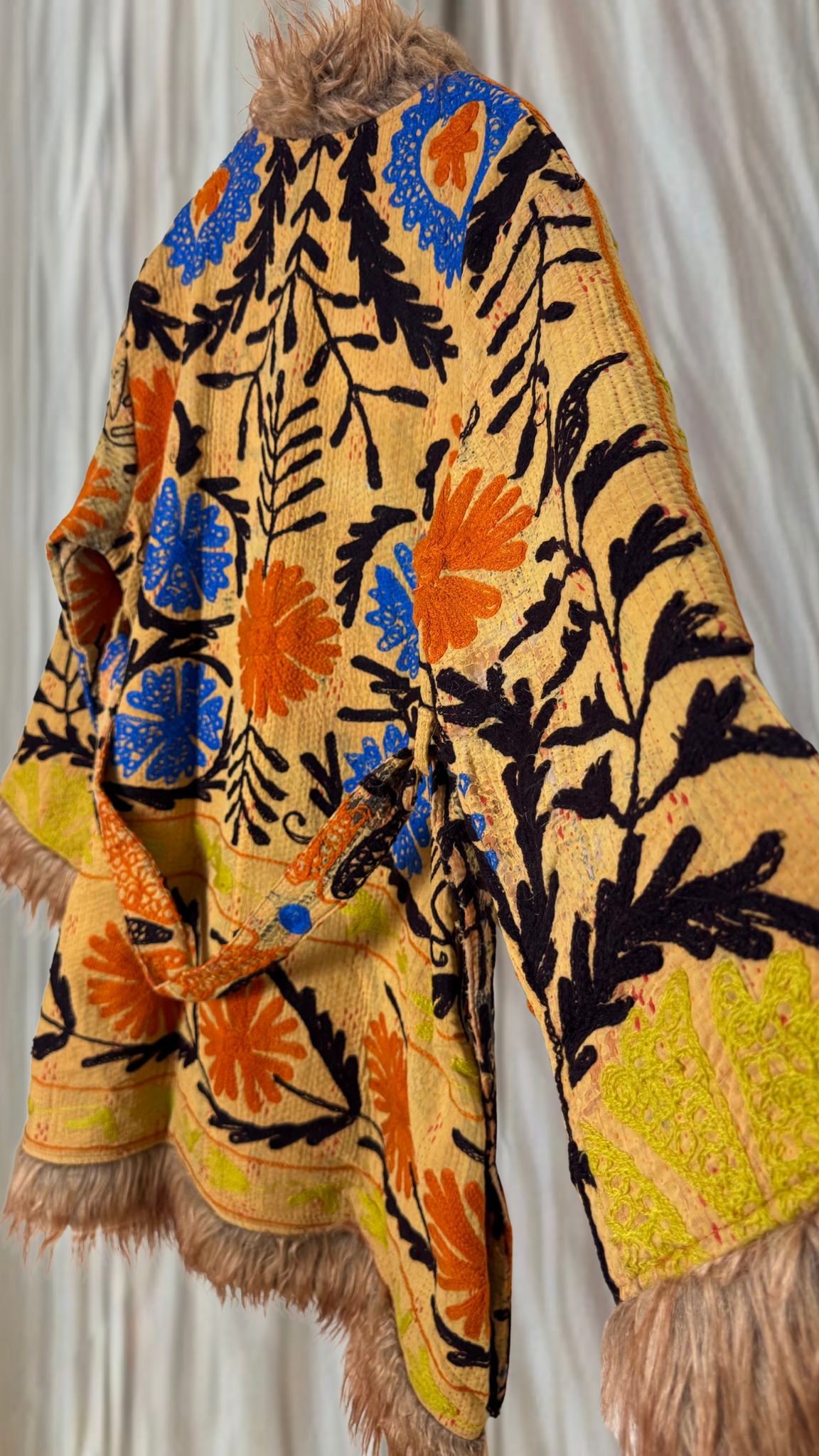 Canyon Bloom Coat 018 (Mid-Length)