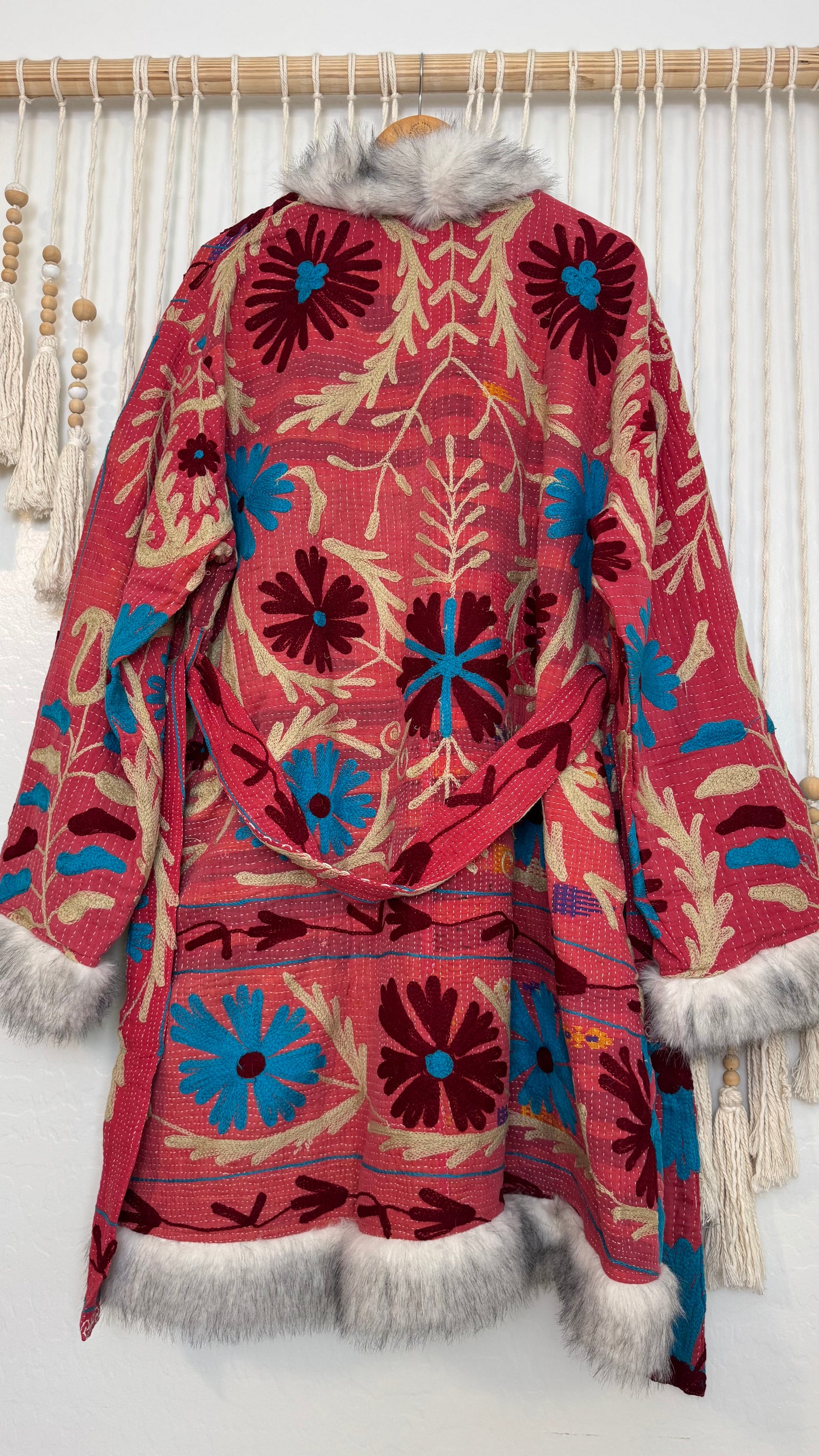 Canyon Bloom Coat 0003 (Mid-Length)