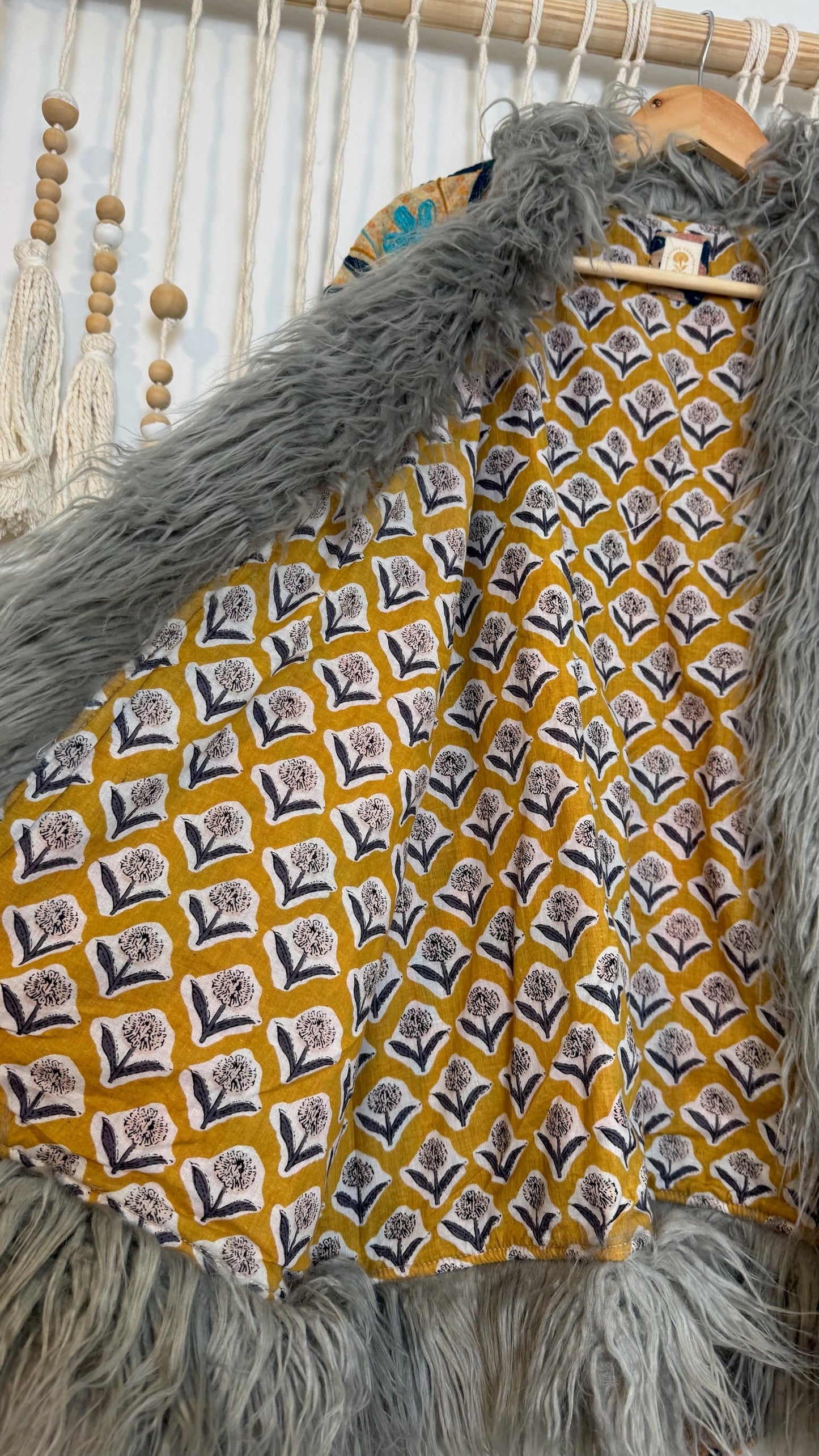 Canyon Bloom Coat 0004 (Short-Length)