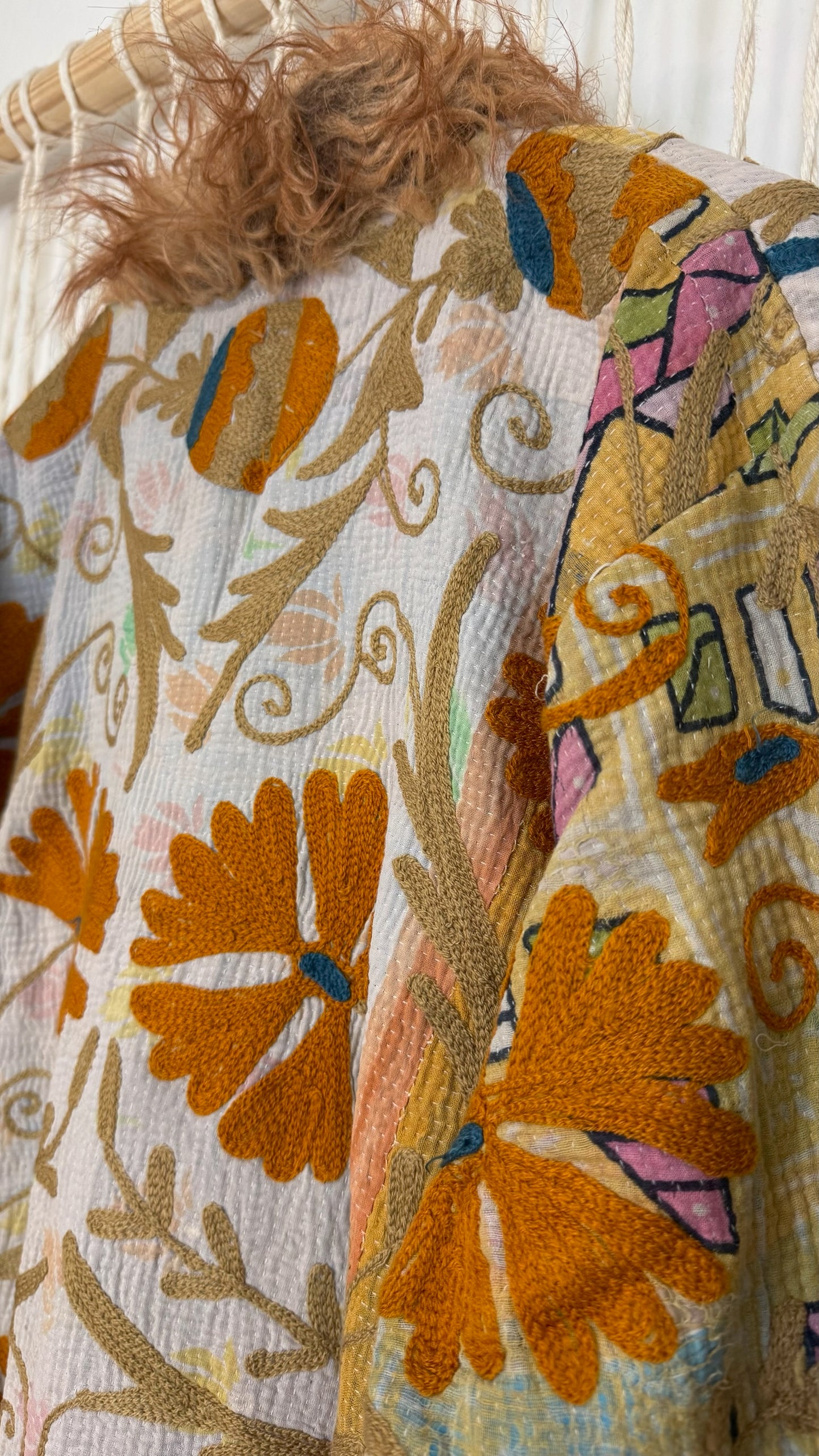 Canyon Bloom Coat 0004 (Mid-Length)