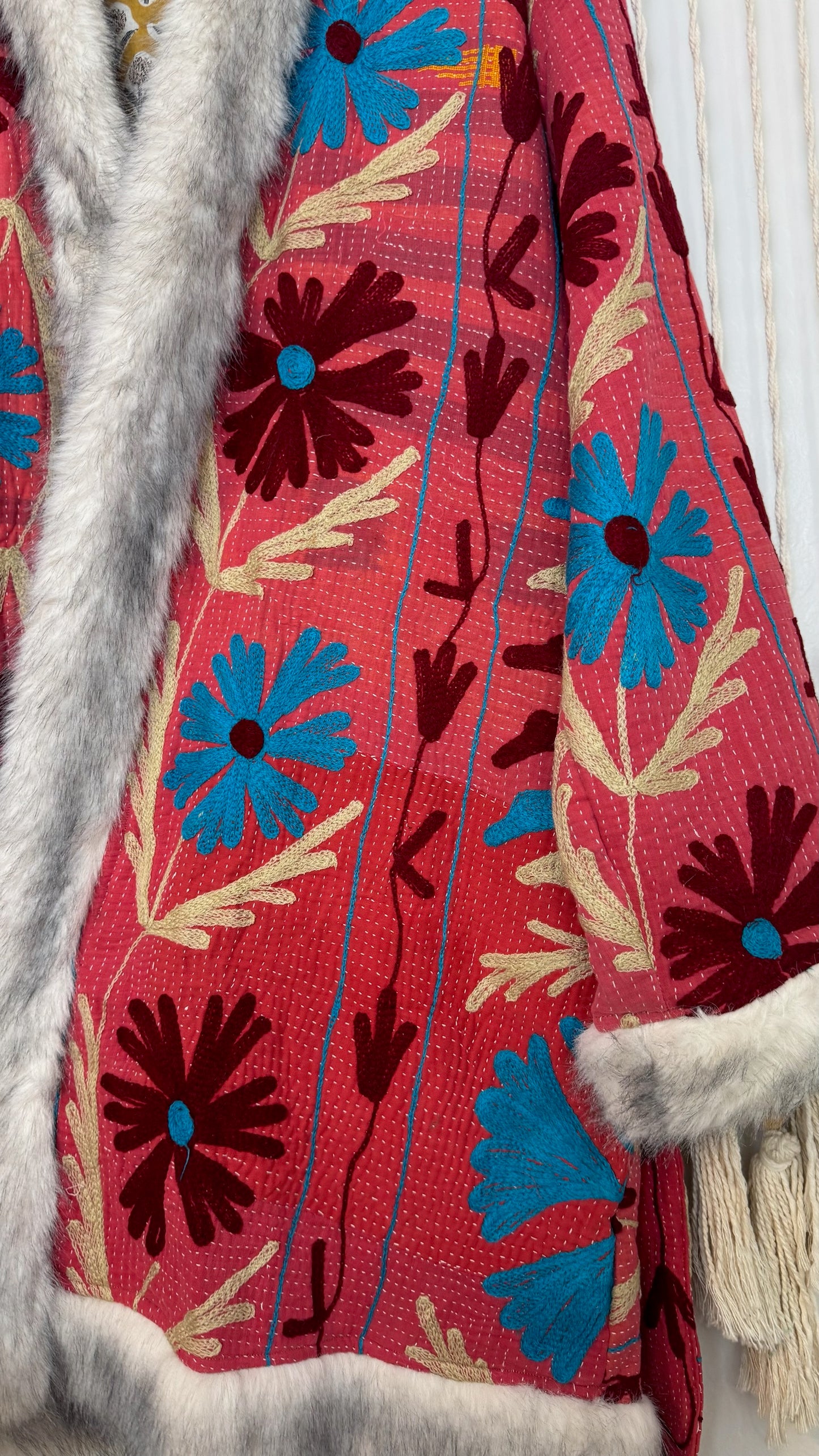 Canyon Bloom Coat 0003 (Mid-Length)