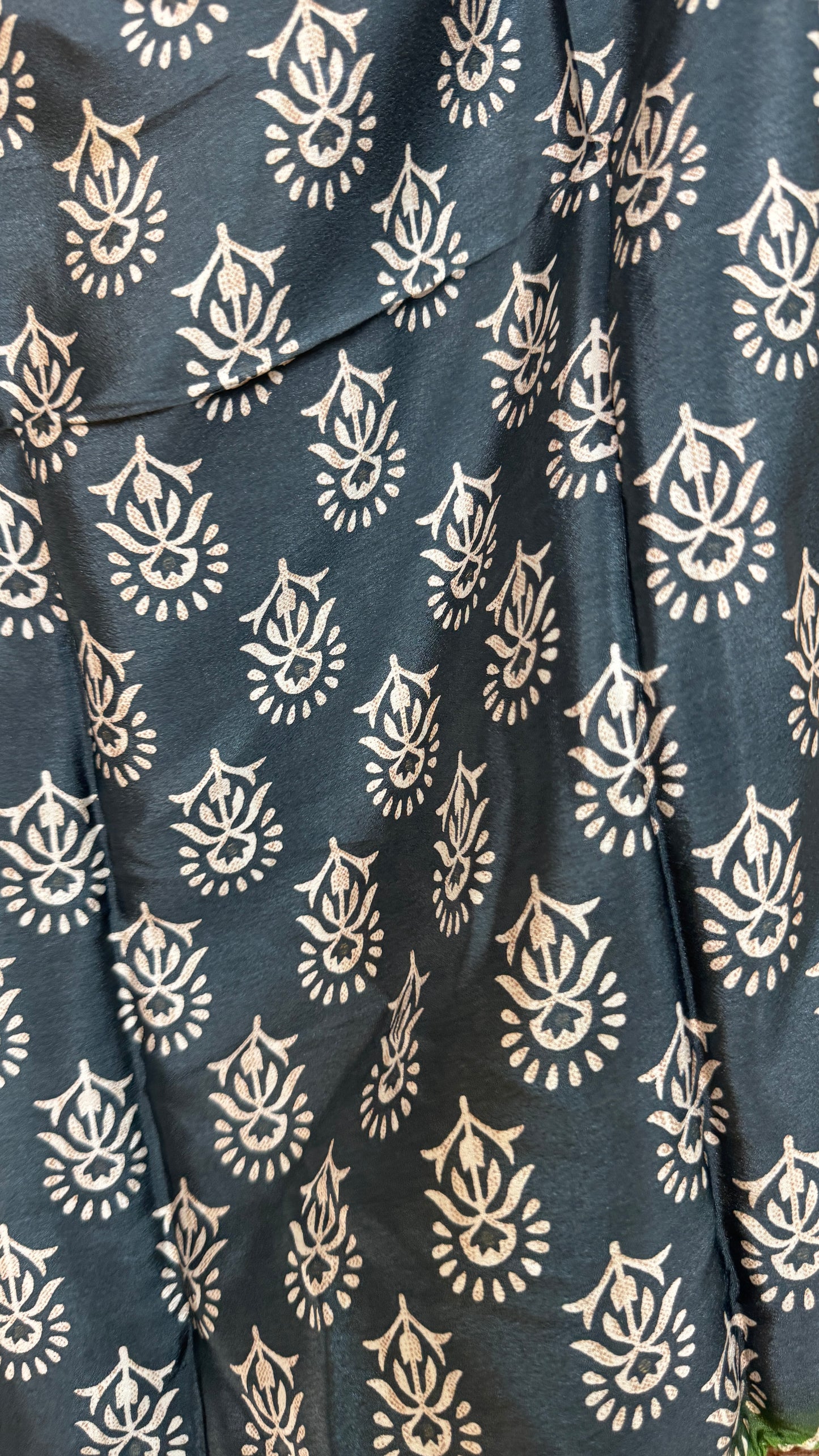 Sari Silk Standard Bandana (042)