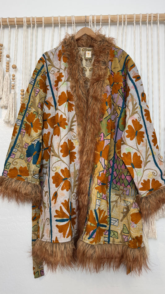 Canyon Bloom Coat 0004 (Mid-Length)