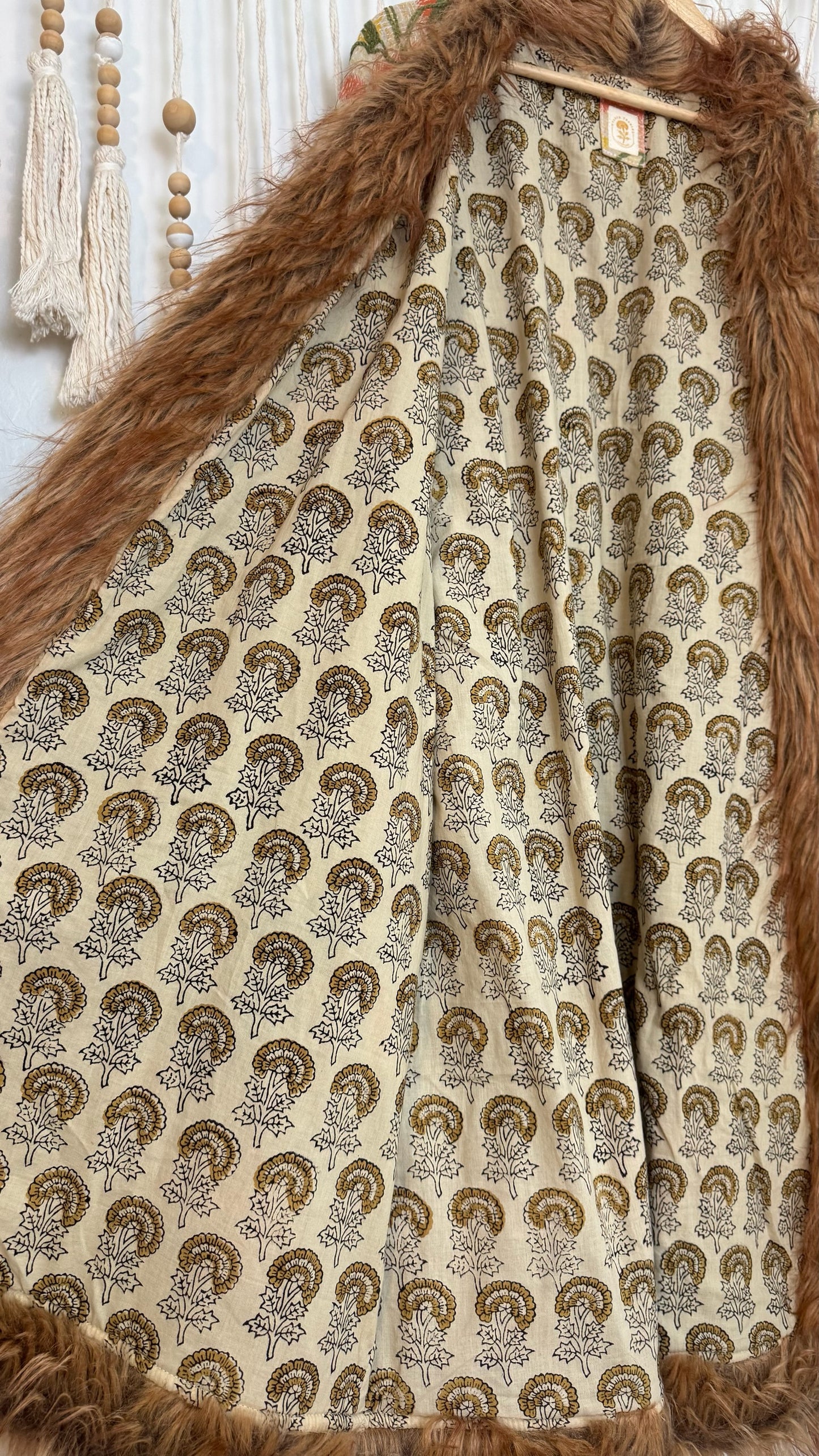 Canyon Bloom Coat 0006 (Mid-Length)