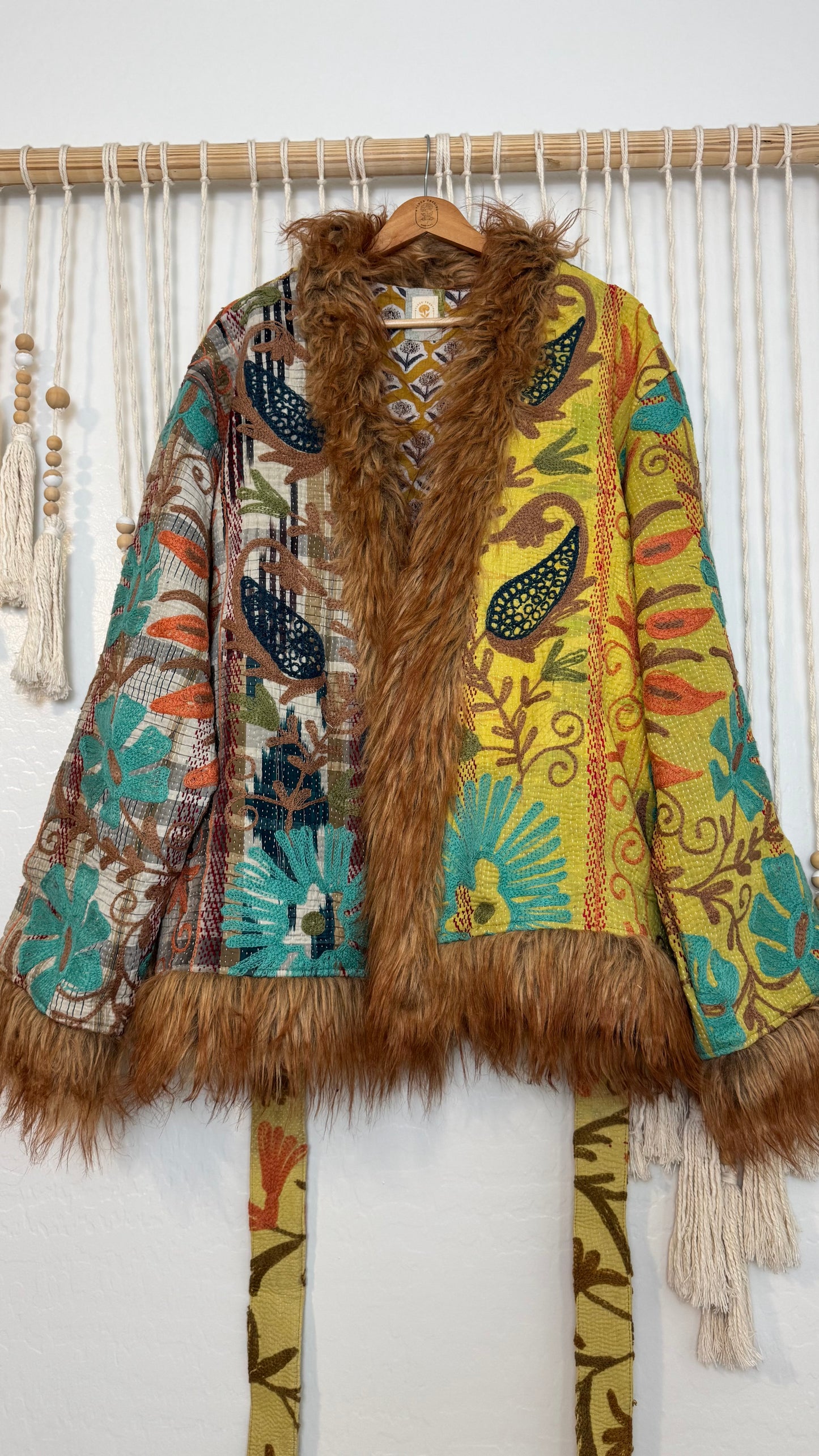 Canyon Bloom Coat 0006 (Short-Length)