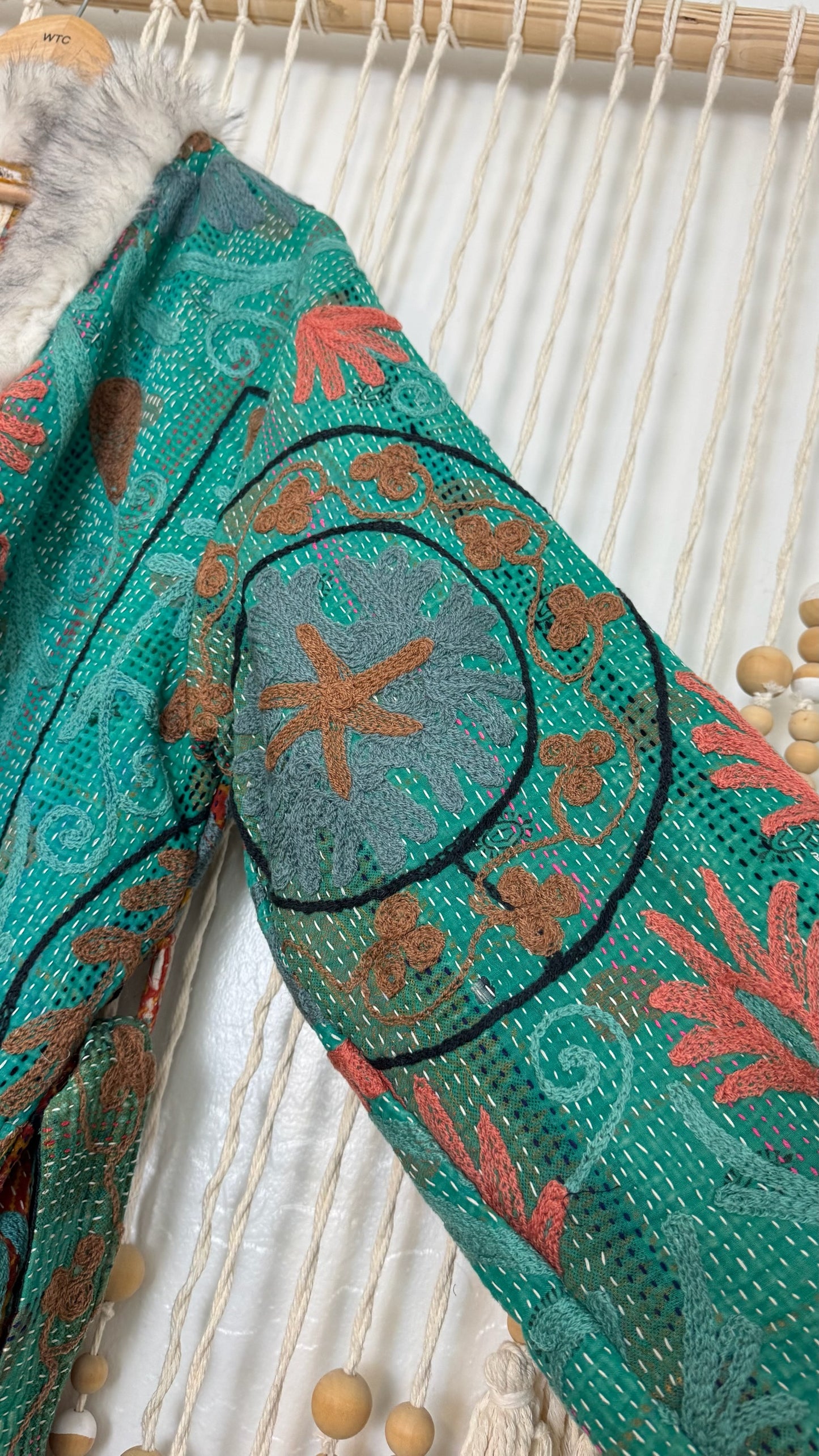 Canyon Bloom Coat 0015 (Mid-Length)