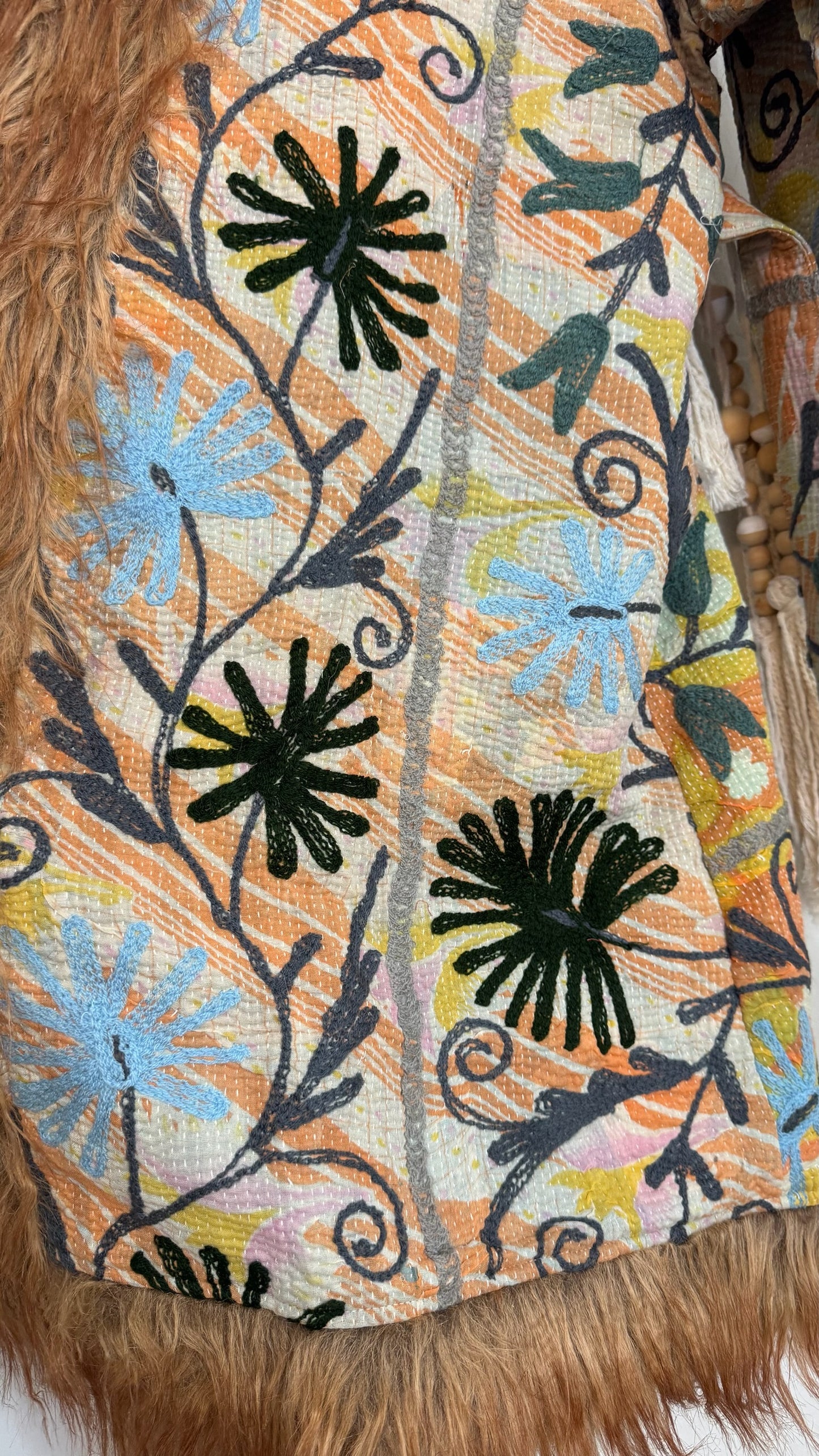 Canyon Bloom Coat 0005 (Mid-Length)