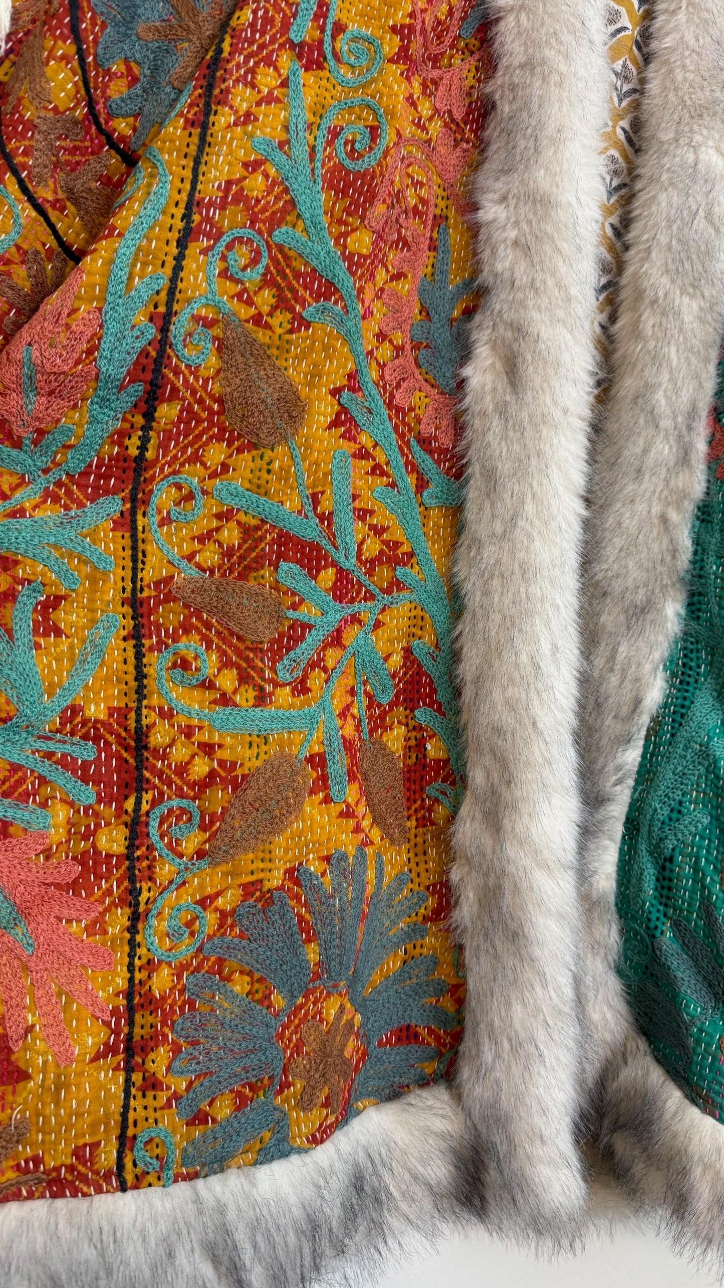 Canyon Bloom Coat 0015 (Mid-Length)