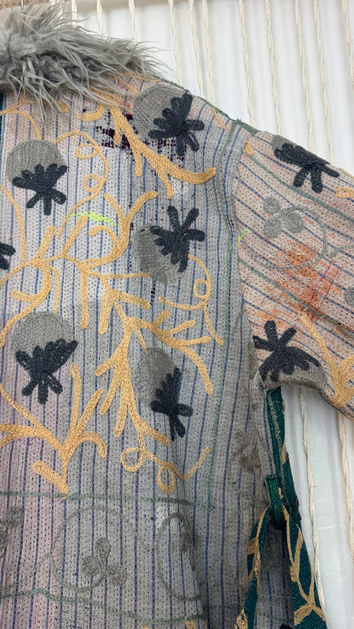 Canyon Bloom Coat 0016 (Mid-Length)